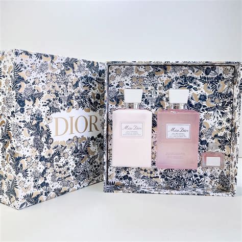 dior bath set